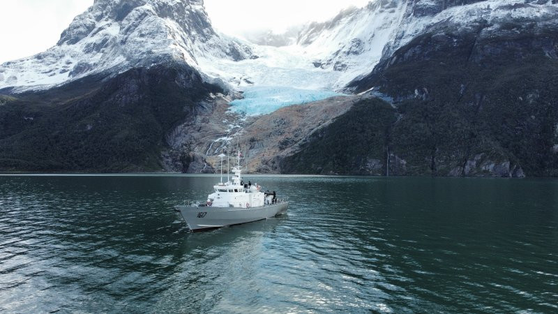Lancha de Servicio General LSG 1617 Puerto Natales Foto Armada de Chile