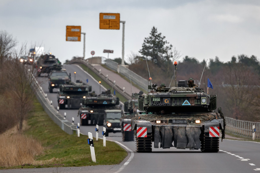 Carros de combate Leopard 2 alemanes. Foto Bundeswehr   Marco Dorow