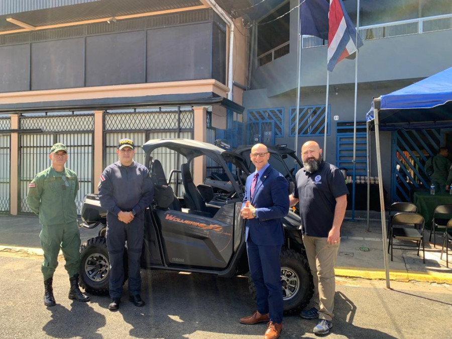 EE.UU. dona ocho vehículos todoterreno a Policía de Fronteras de Costa Rica