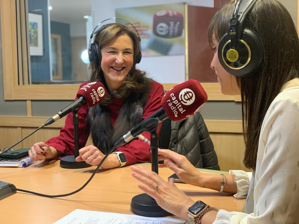 Belén Montes con Silvia Lazano