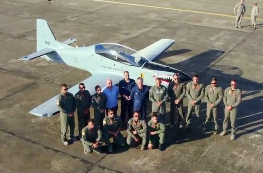 RDominicana FzaAerea Dulus TP 75 FAD
