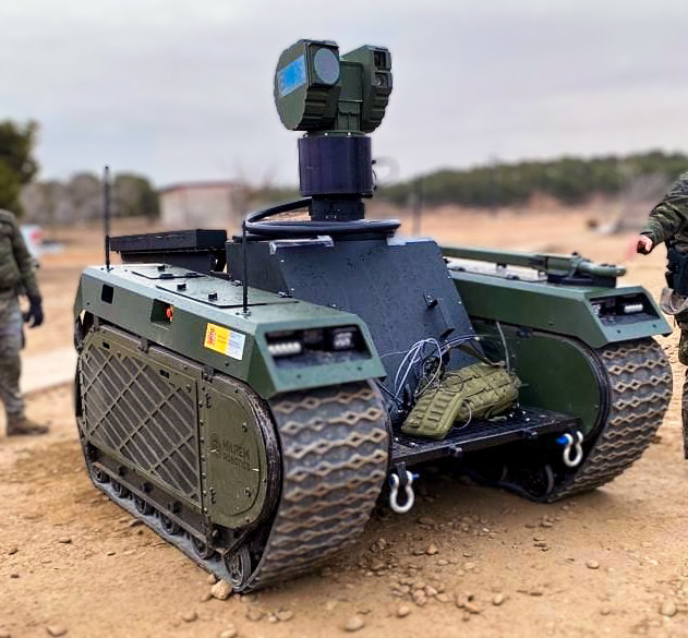 Ugv themis oteos y dron cautivo II