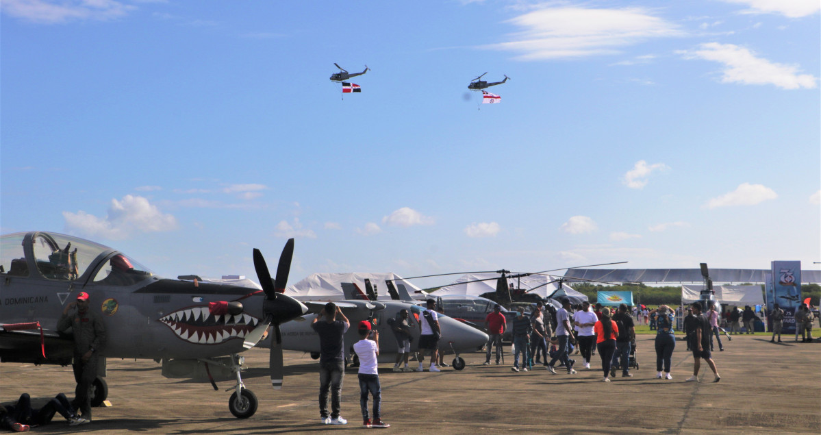 RDominicana FzaAerea 75ANIV FAD 1