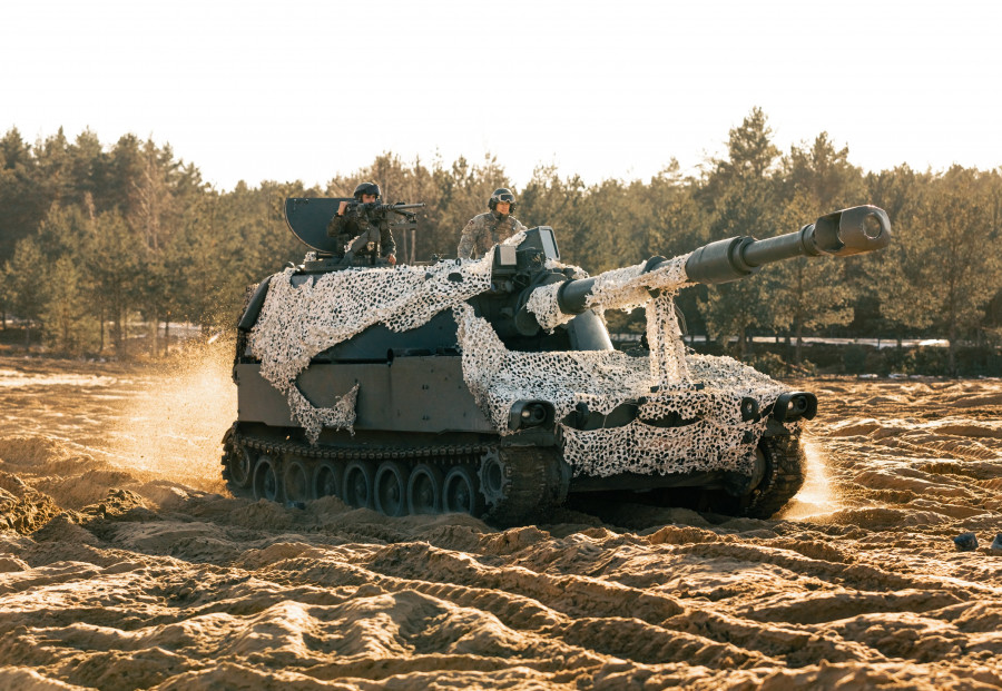 Obus m109 del ejercito en letonia I