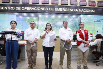 DinaBoluarte AnunciaCompraHelicopterosFFAA 15mar2023 COEN Lima PresidenciaPeru
