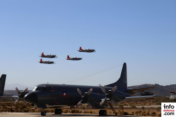 Pilatus PC 7 y Lockheed Martin P 3ACH Orion Foto Nicolas Garcia E