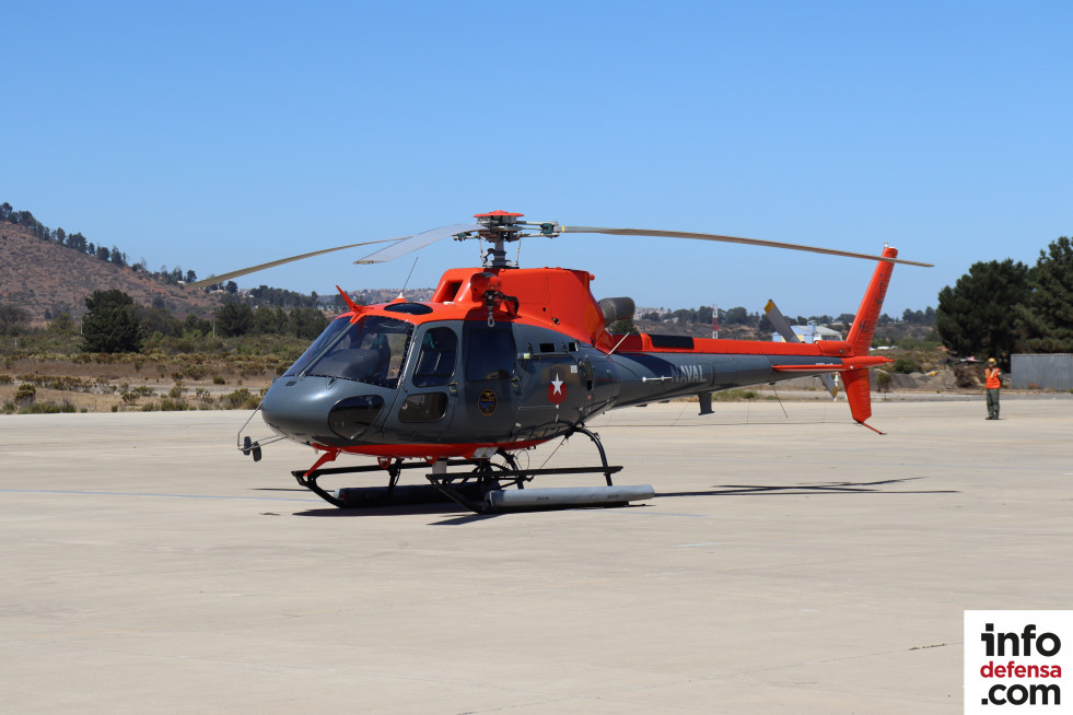 Helicóptero Airbus H125 en la base aeronaval Concón Foto Nicolás García E