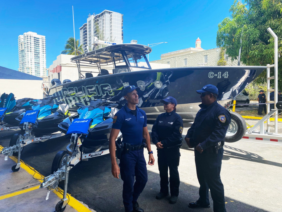 PuertoRico Policia MS 36 Fearless MetalShark