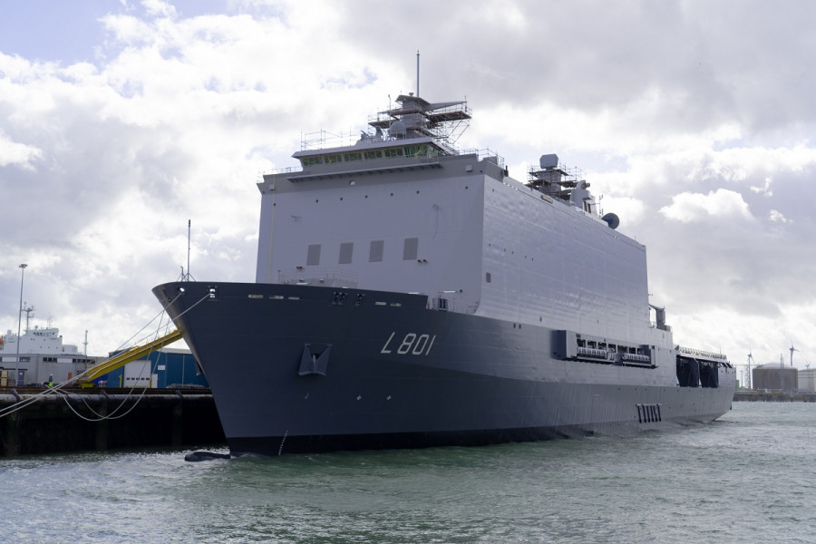 Buque HNLMS Johan de Witt en Flesinga. Foto Damen