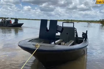 Boston Whaler ARC. Fotos Infodefensa (1)