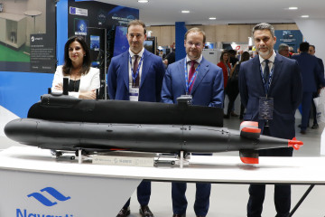 Presentacion familia vehiculos submarino no tripulados de navantia, saes y perseo