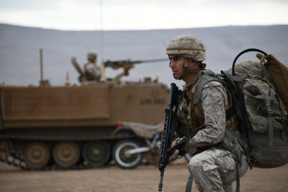 Efectivo de uno de los equipos participantes de la Competencia de Patrullas de Infanteria 2023 Foto Ejército de Chile
