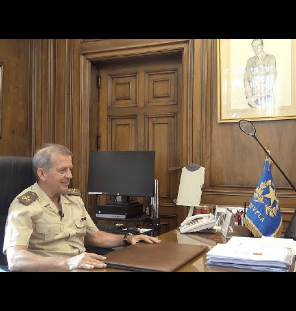 Entrevista al general Eduardo Diz, jefe de la División de Planes del Ejército de Tierra. (Parte 2)