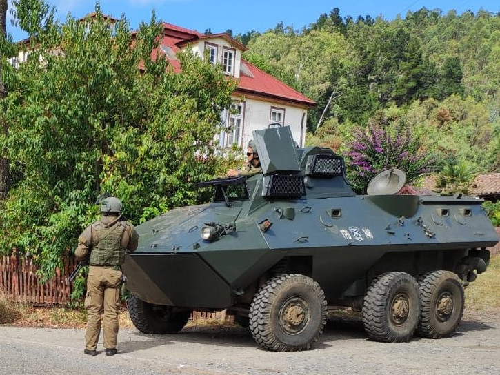 Personal de la 4 Comisaría COP efectuando controles vehiculares en la provincia de Arauco Foto Carabineros de Chile