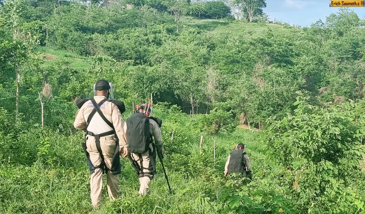 Desminado Humanitario 3. Foto Infodefensa