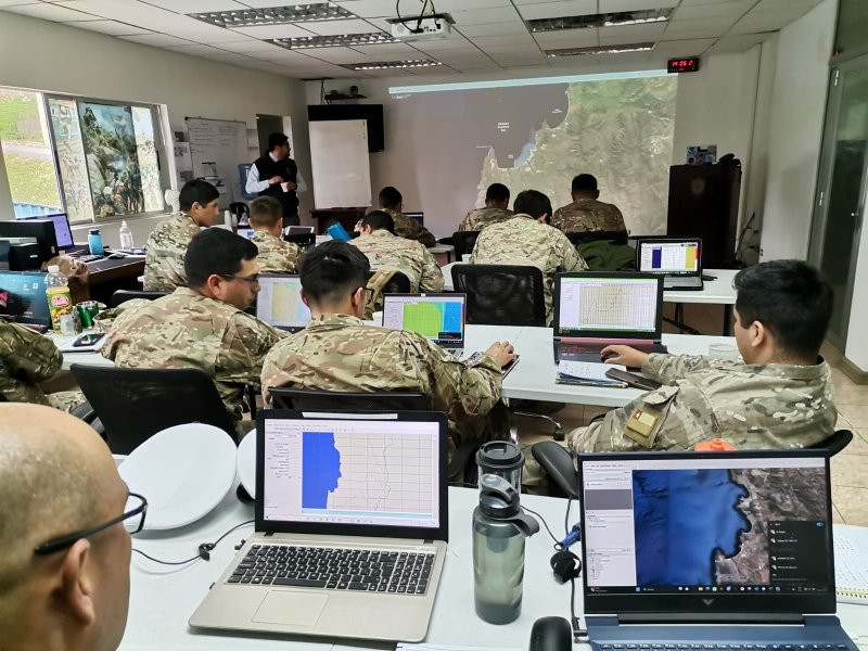 Seminario de Meteorologu00eda y Oceanografu00eda Operativa para efectivos de Fuerzas Especiales Foto Armada de Chile 002