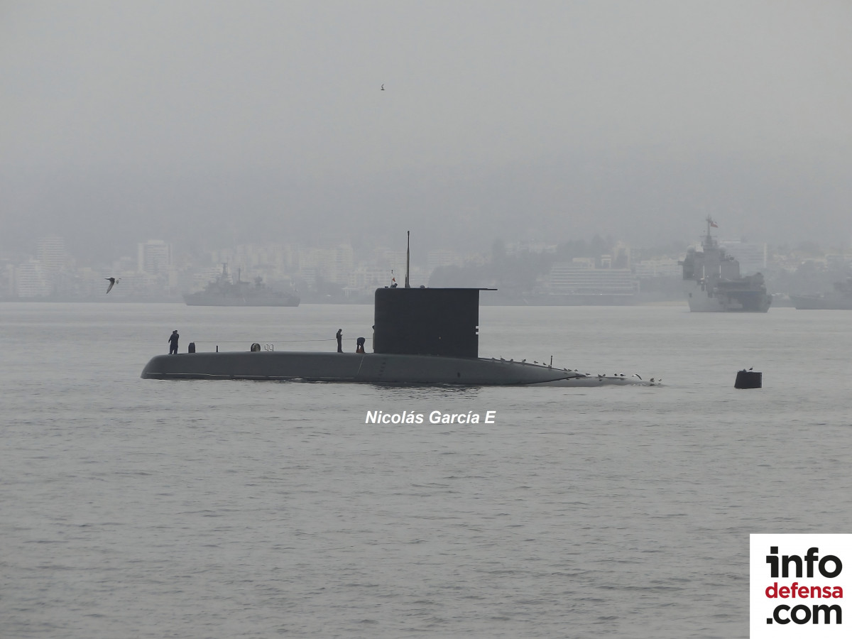 Submarino clase 2091400L de la Armada de Chile en Valparau00edso Foto Nicolas Garcia E