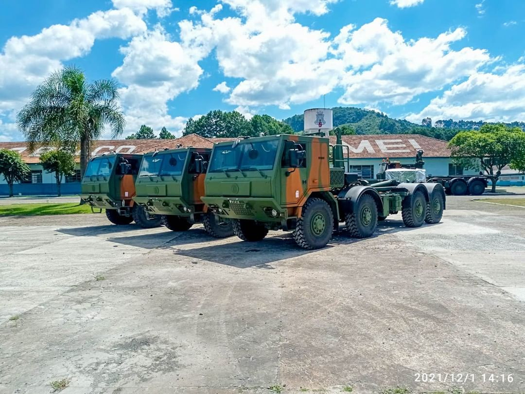 Exército Brasileiro avalia compra de 36 obuseiros autopropulsados