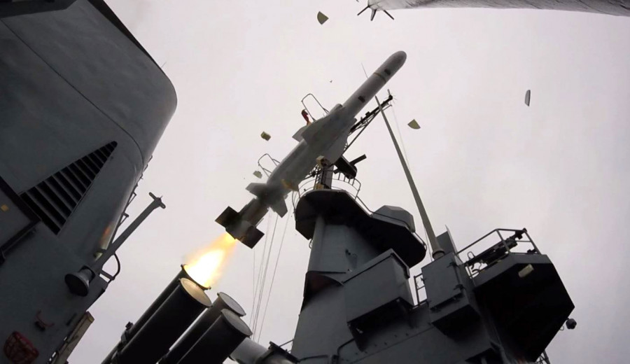 Disparo misil C Star 2. Foto Armada de Colombia