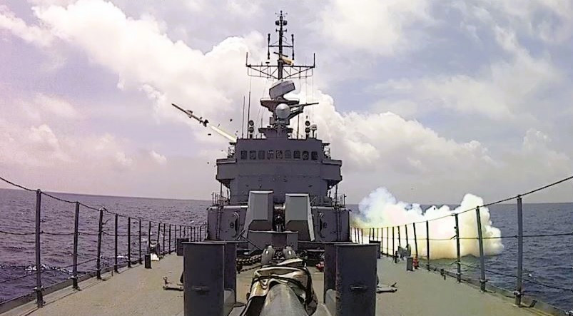 Disparo misil C Star. Foto Armada de Colombia