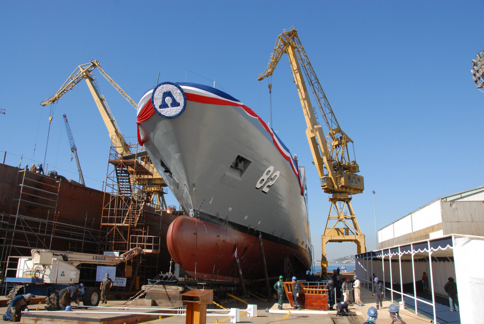 OPV 82 Comandante Toro en la grada de construcción y lanzamiento de Asmar Talcahuano Foto referencial Armada de Chile