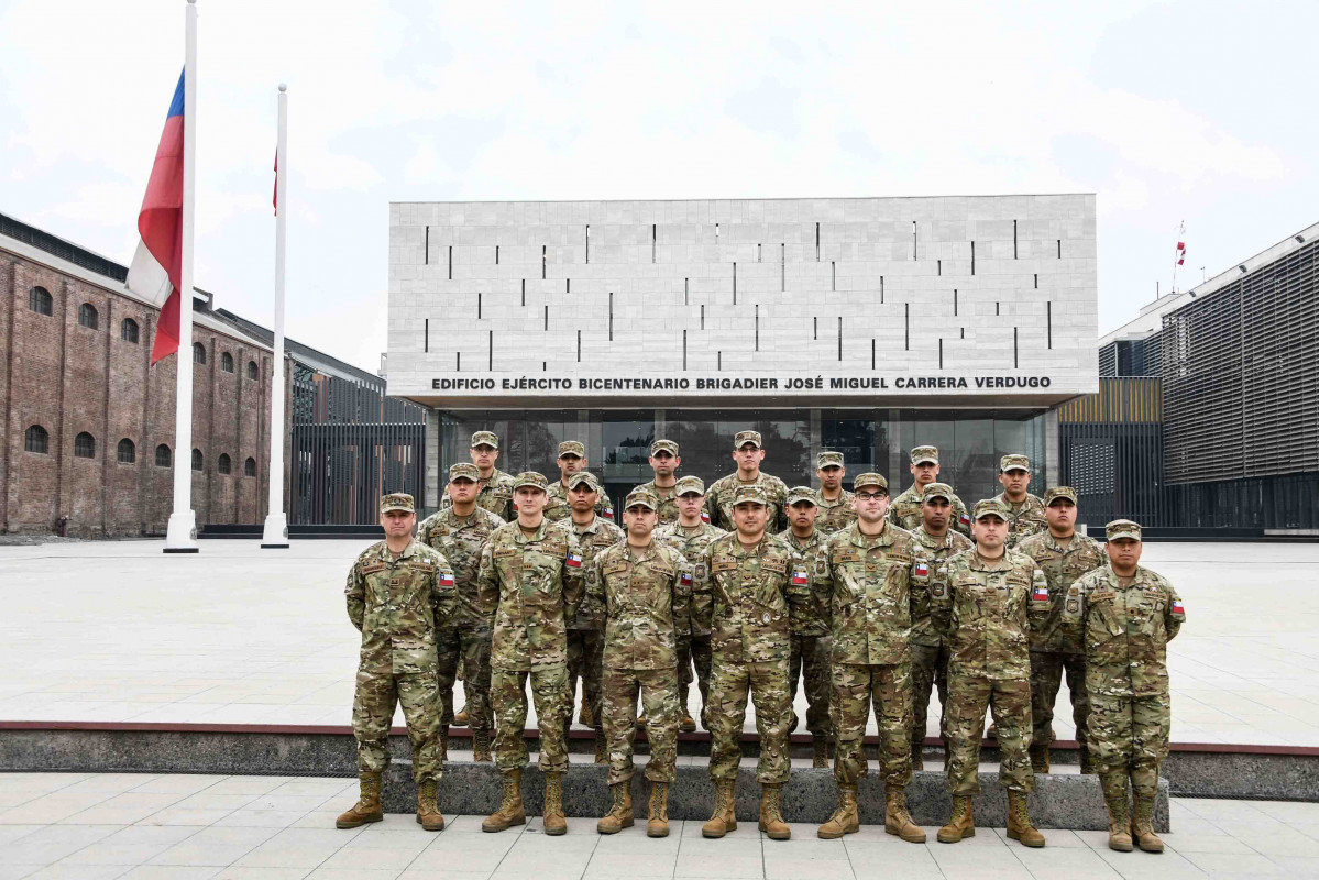 Soldados de Tropa Profesional del Regimiento de Infanteru00eda 1 Buin que participan en el ejercicio Paranu00e1 III Foto Eju00e9rcito de Chile