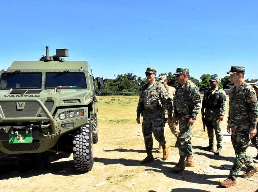 RDominicana Ejercito URO Vamtac ST5 MDRD