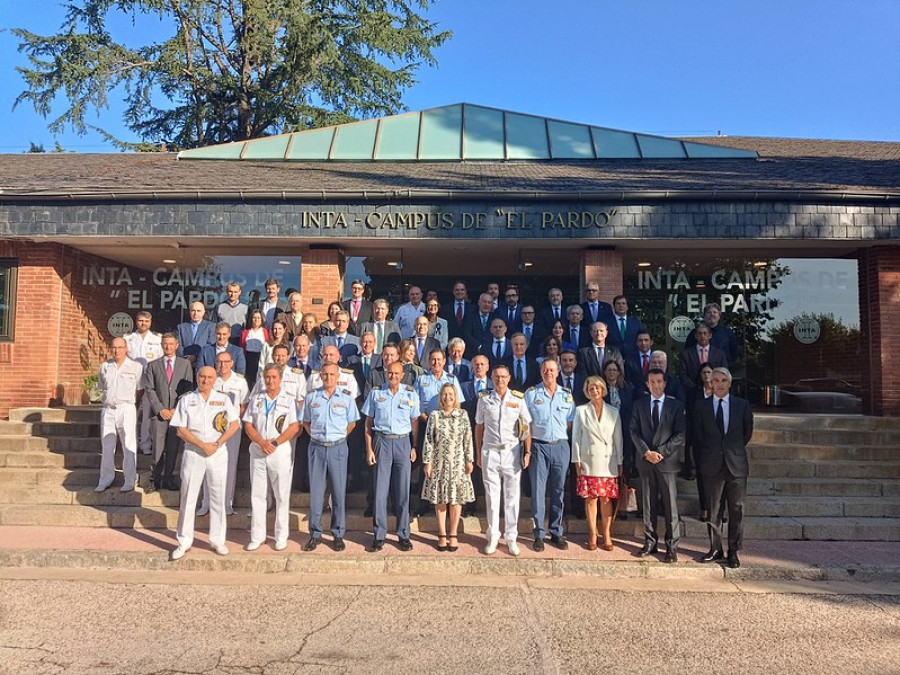 Sedef e industria naval de defensa en el inta foto ministerio de defensa