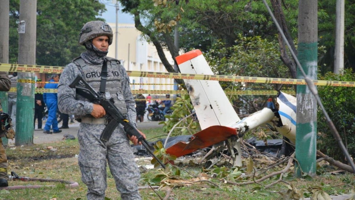 Accidente Avione FAC. Foto HSB Noticias