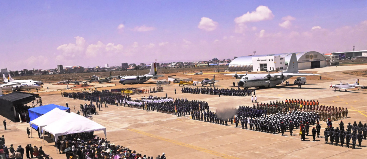 Bolivia FzaAerea 100 aniversario PLA