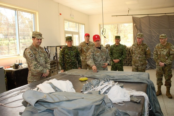 Visita de agregados de defensa y militares extranjeros a la BOE Lautaro Foto Eju00e9rcito de Chile 004