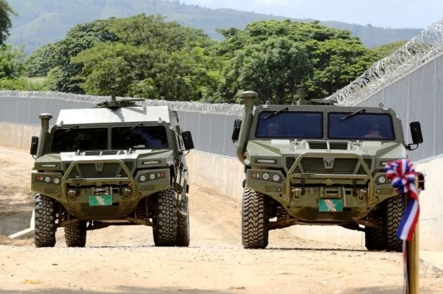 RDominicana Ejercito Uro Vamtac ST5 MinDefRD