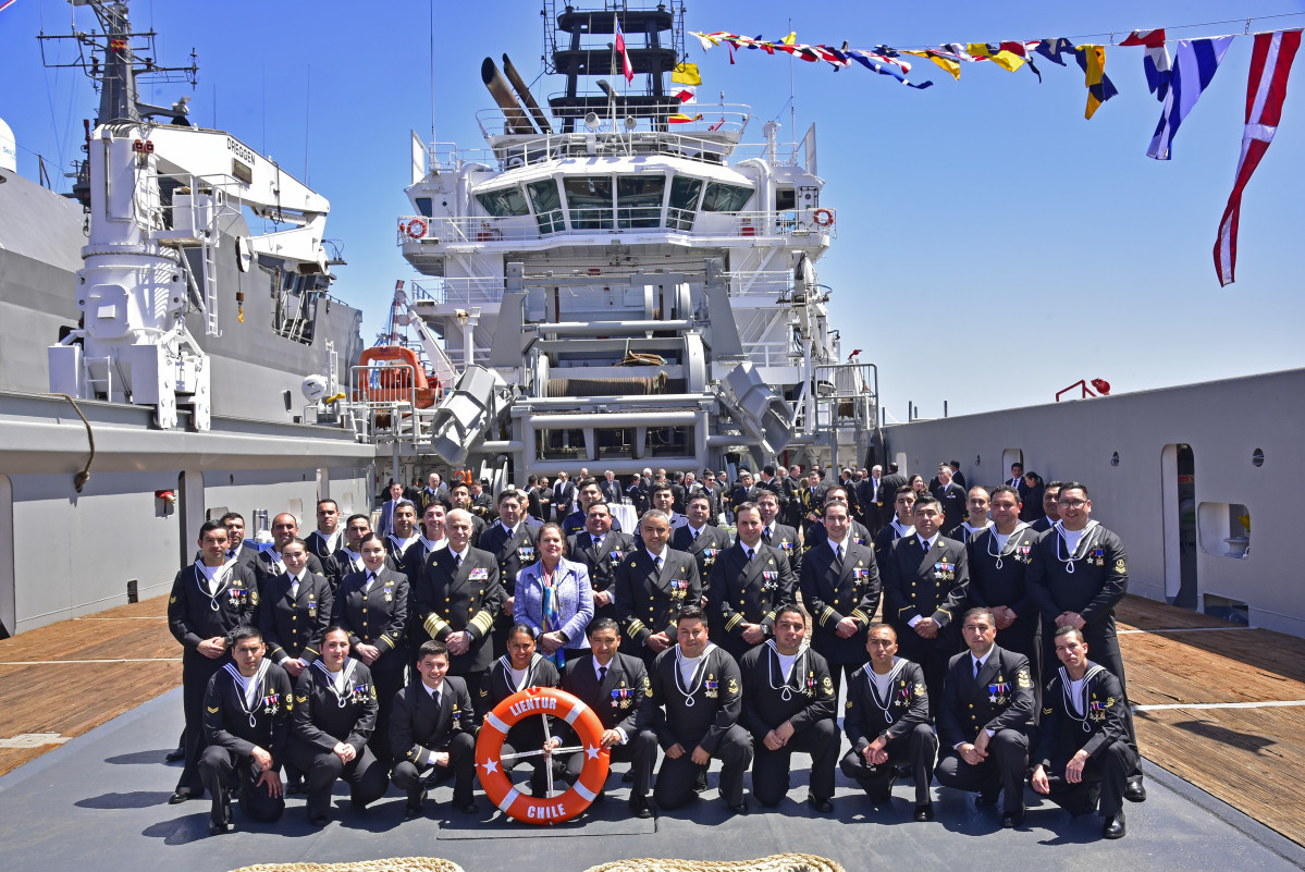 Comisionamiento del remolcador ATF 60 Lientur Firma Armada de Chile 008