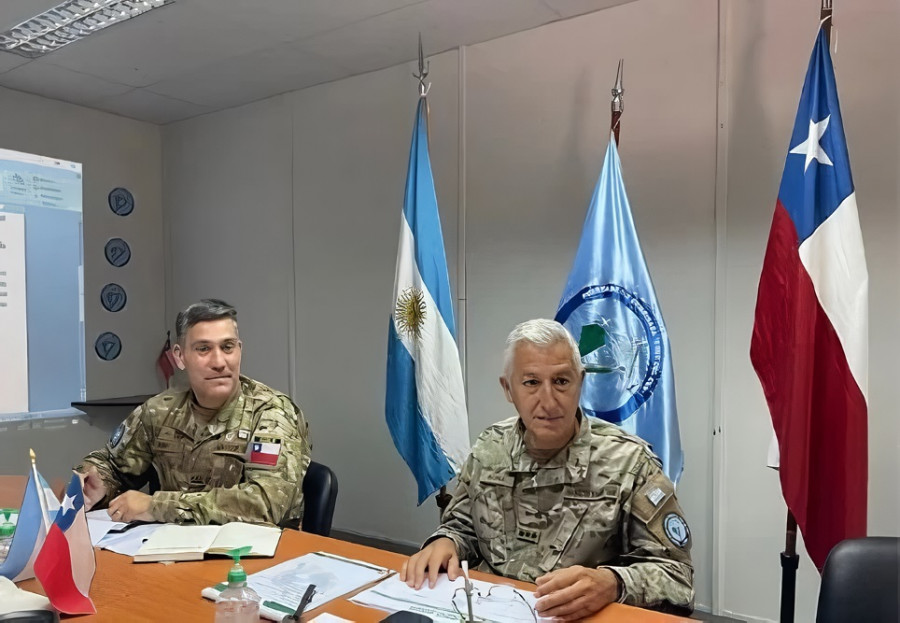Seminario Logística en Misiones de Paz Firma Ejército de Chile