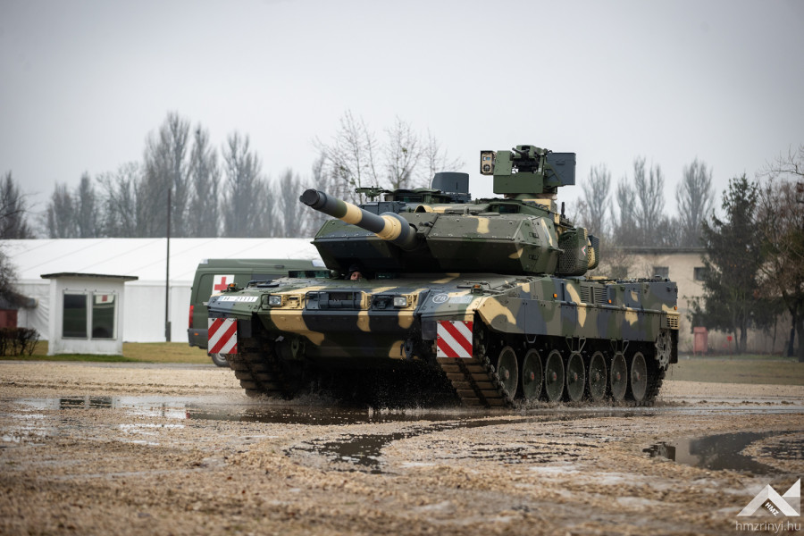 Carro de combate Leopard 2A7HU del Ejército de Hungría. Foto. Ministerio de Defensa de Hungría
