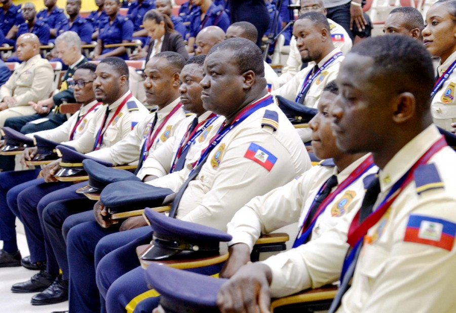 Haiti Policia Nacional Cruso Jamaica JIS