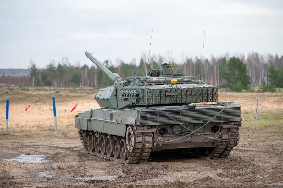 Carro Leopardo del Ejército de Tierra en Letonia
