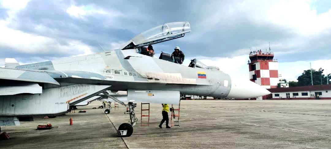 Venezuela AvMilitar Su 30MK