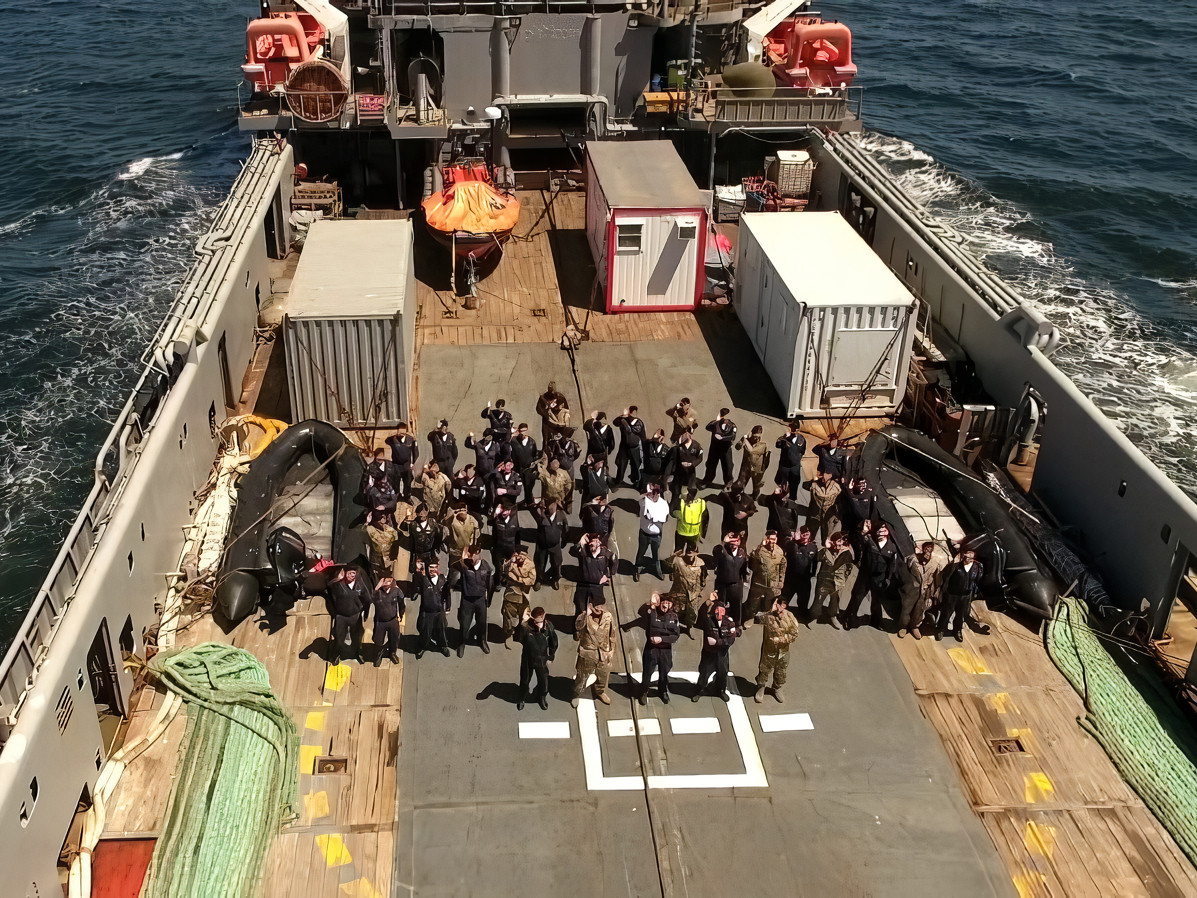 Integrantes del equipo del ejercicio Subsar Medios 2023 Firma Armada de Chile