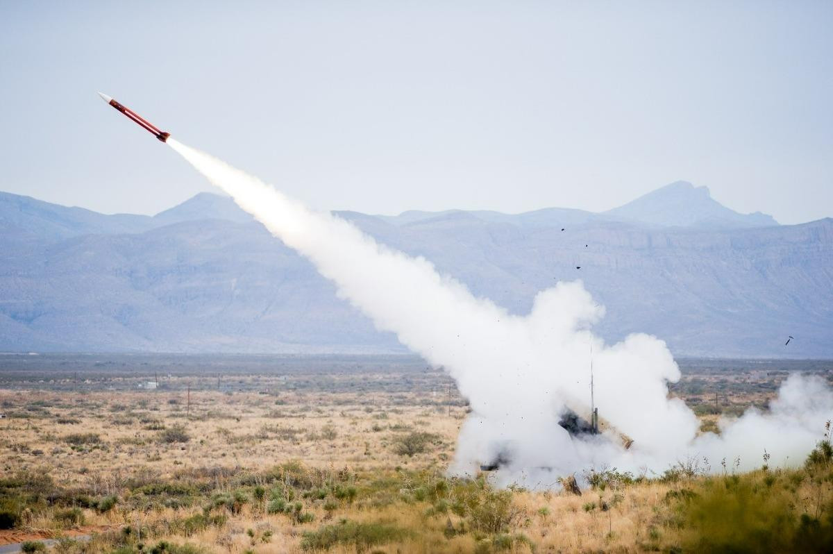 Misil patriot comlog