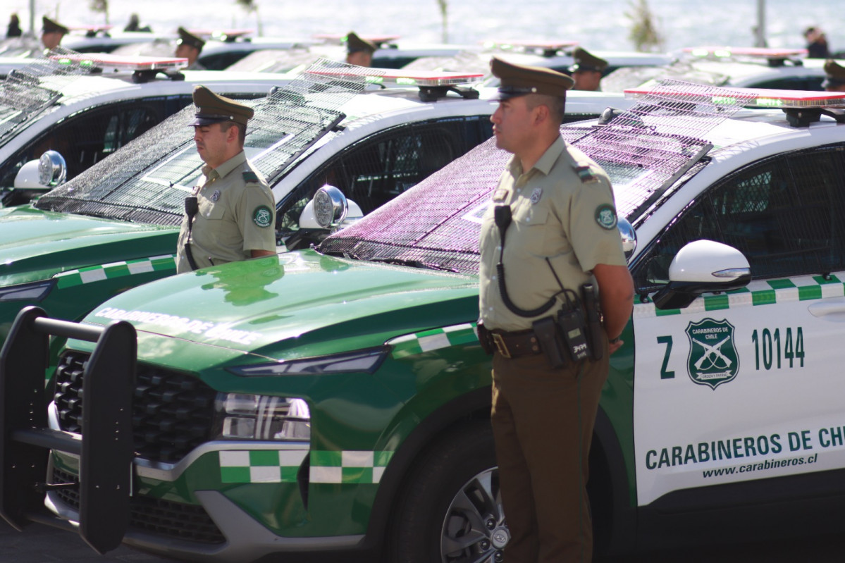 SUV Hyundai Santa Fe 2.5 AT 4WD Firma Delegación Presidencial Regional de Los Lagos
