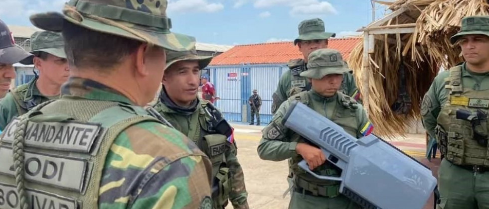 Venezuela DefensaAerospacial SHH100 Hunter Codai