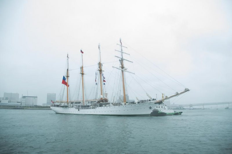 Buque escuela Esmeralda en su visita a Japu00f3n en 2019 Firma Armada de Chile