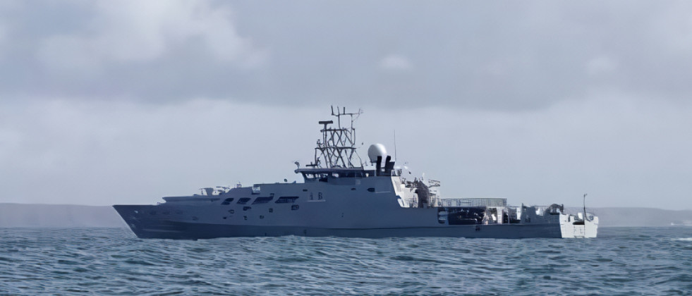 El POM Teriieroo a Teriierooiterai en curso de calificación operativa antes de iniciar su viaje a Papeete Firma Marina Nacional de Francia