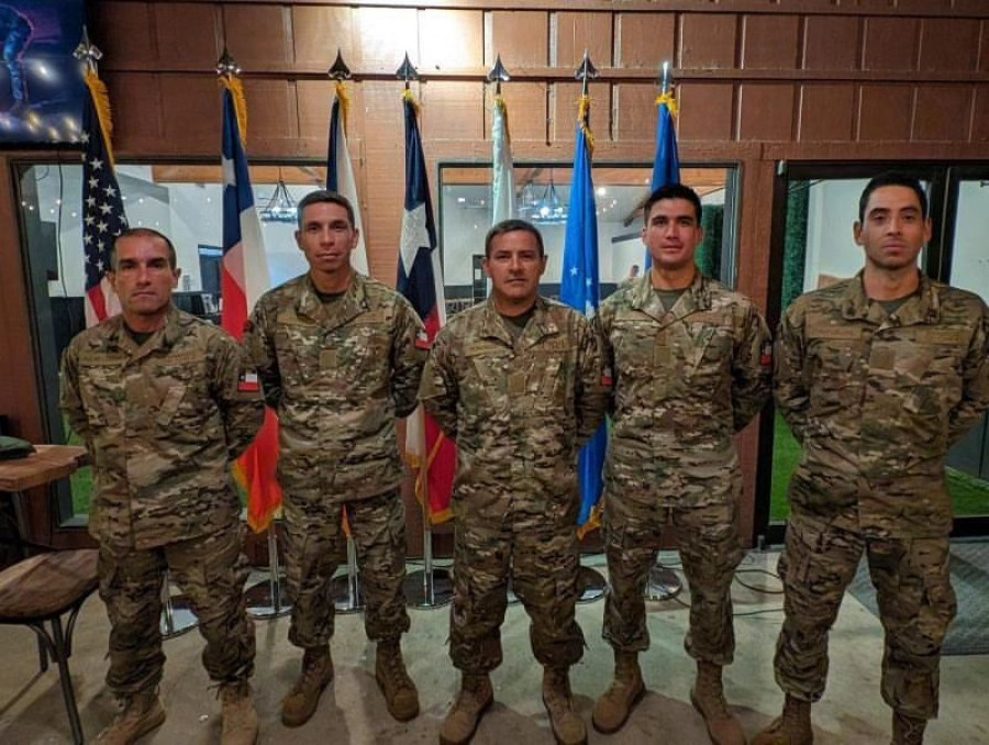 Integrantes del equipo que participó en competencia Best Warrior 2024 Firma Instagram Infanteria de Marina Chile