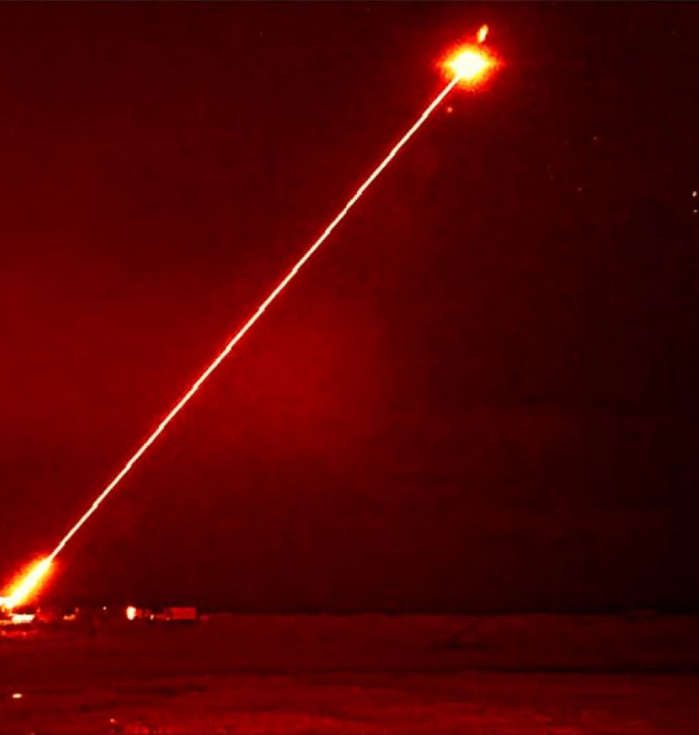 Ensayo real del arma láser Dragonfire de MBDA, QinetiQ y Leoanrdo. Foto. Ministerio de Defensa de Reino Unido