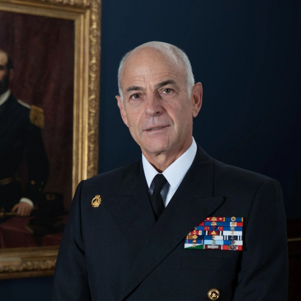 Almirante Juan Andrés de la Maza Larraín Firma Armada de Chile
