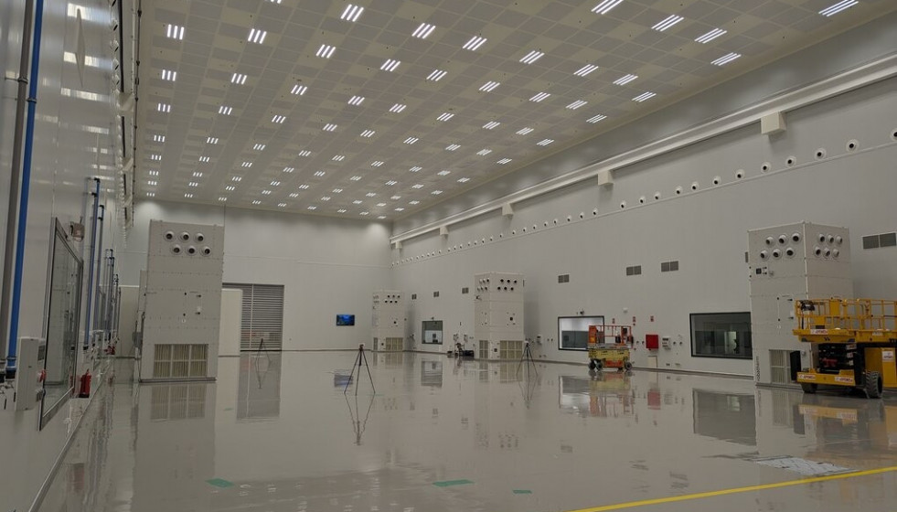 Fabricación de satélites: Grupo Álava estará a cargo del sistema de monitorización de una sala limpia de Airbus en Getafe
