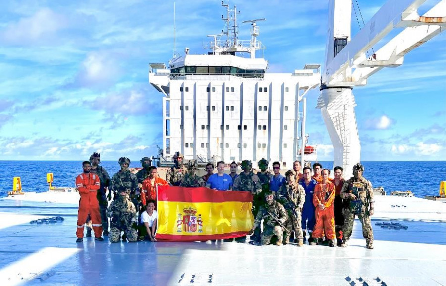 240524 liberacion buque Canarias 03
