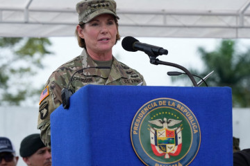 General Laura Richardson durante la clausura de Fuerzas Comando 2024